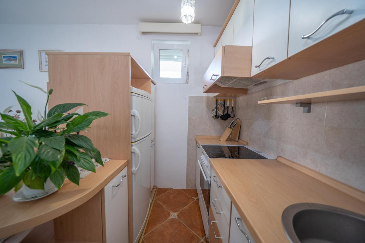 Sunshine Apartment Kotor Ngoại thất bức ảnh
