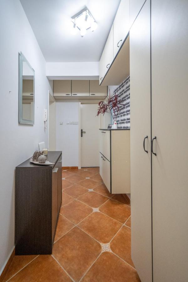 Sunshine Apartment Kotor Ngoại thất bức ảnh