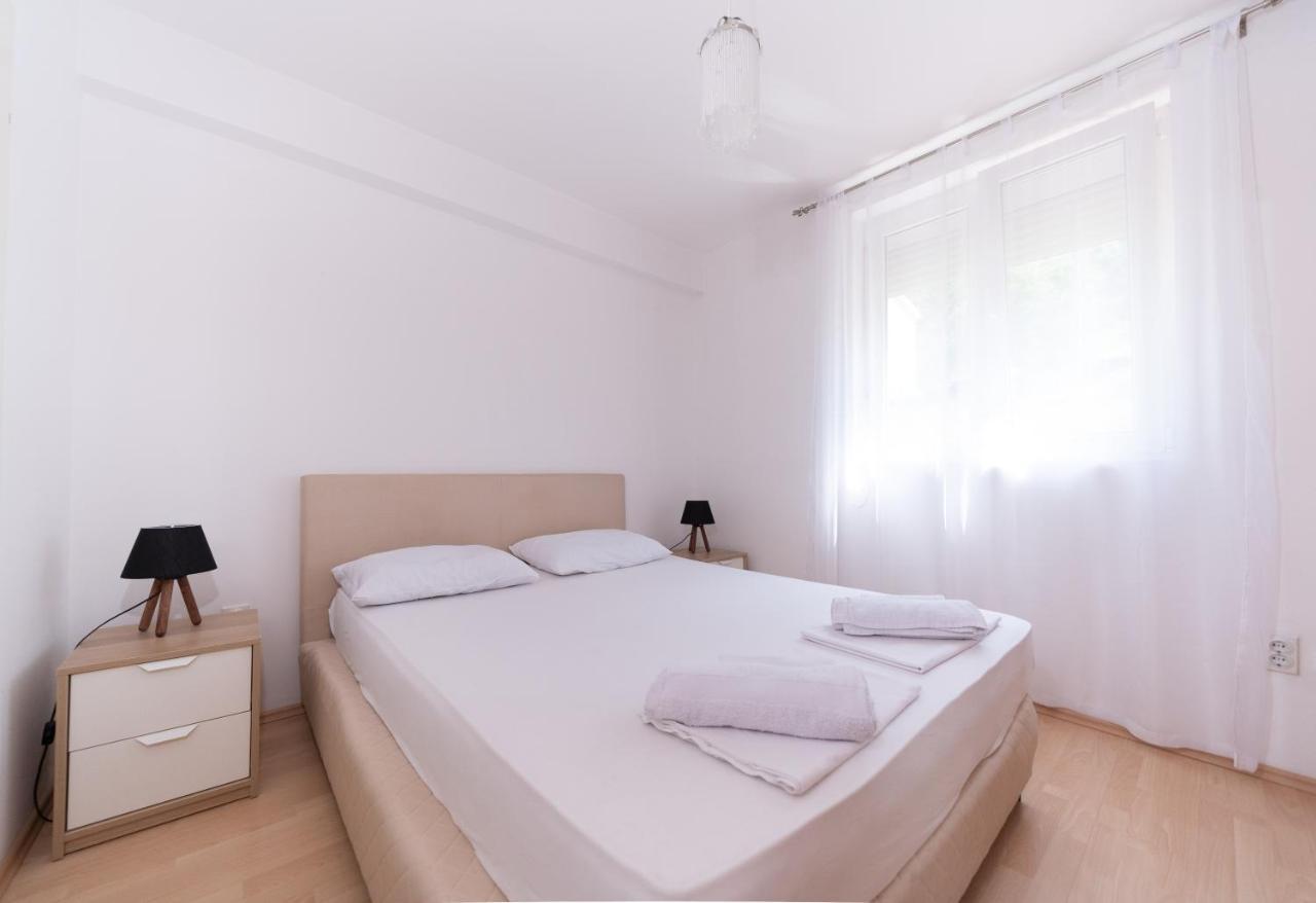 Sunshine Apartment Kotor Ngoại thất bức ảnh